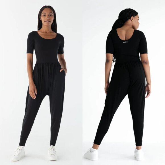 Imbodhi Sleeved Midnight Black Jumpsuit Size Small - Picture 1 of 4